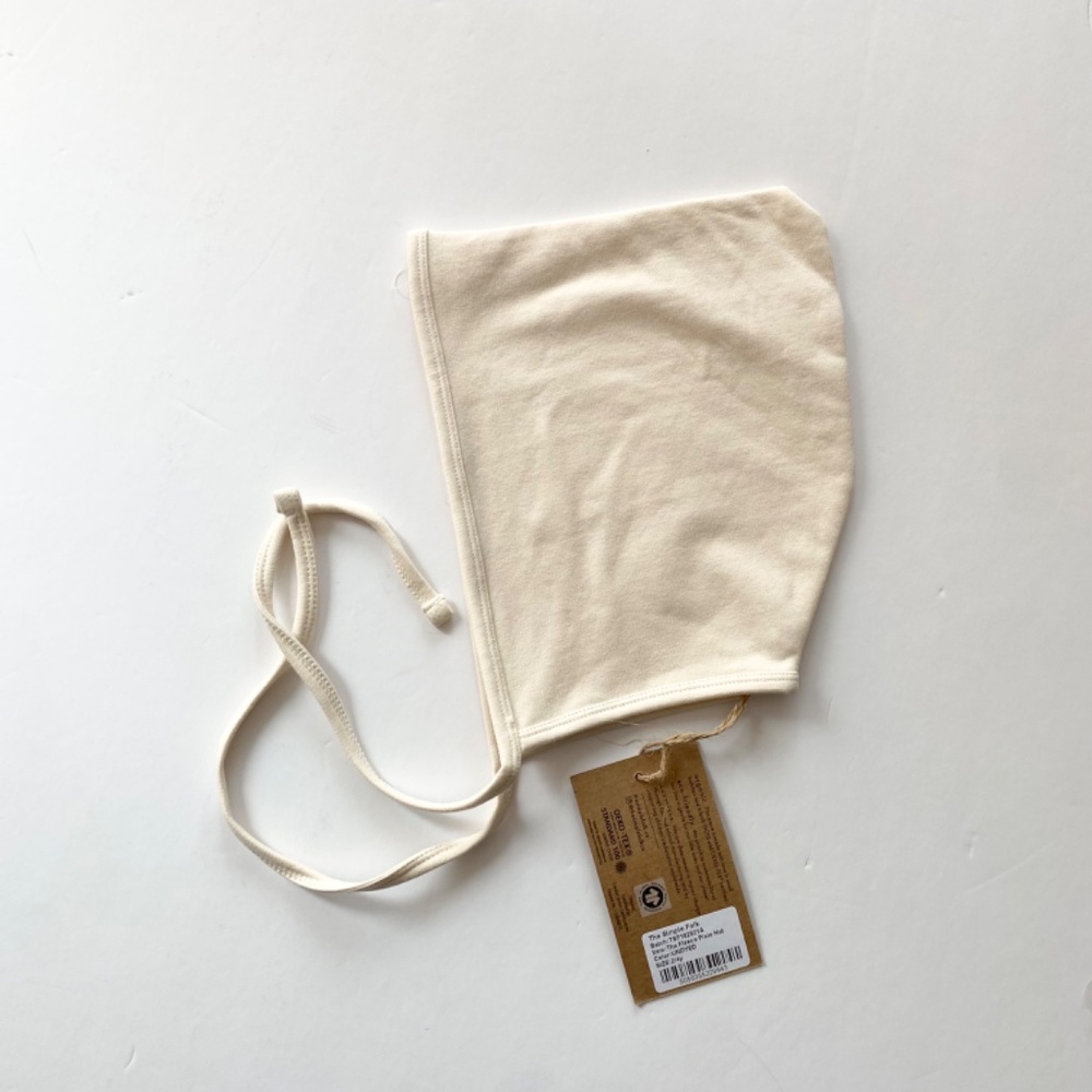 The simple folk fleece pixie hat - Picture 2 of 4